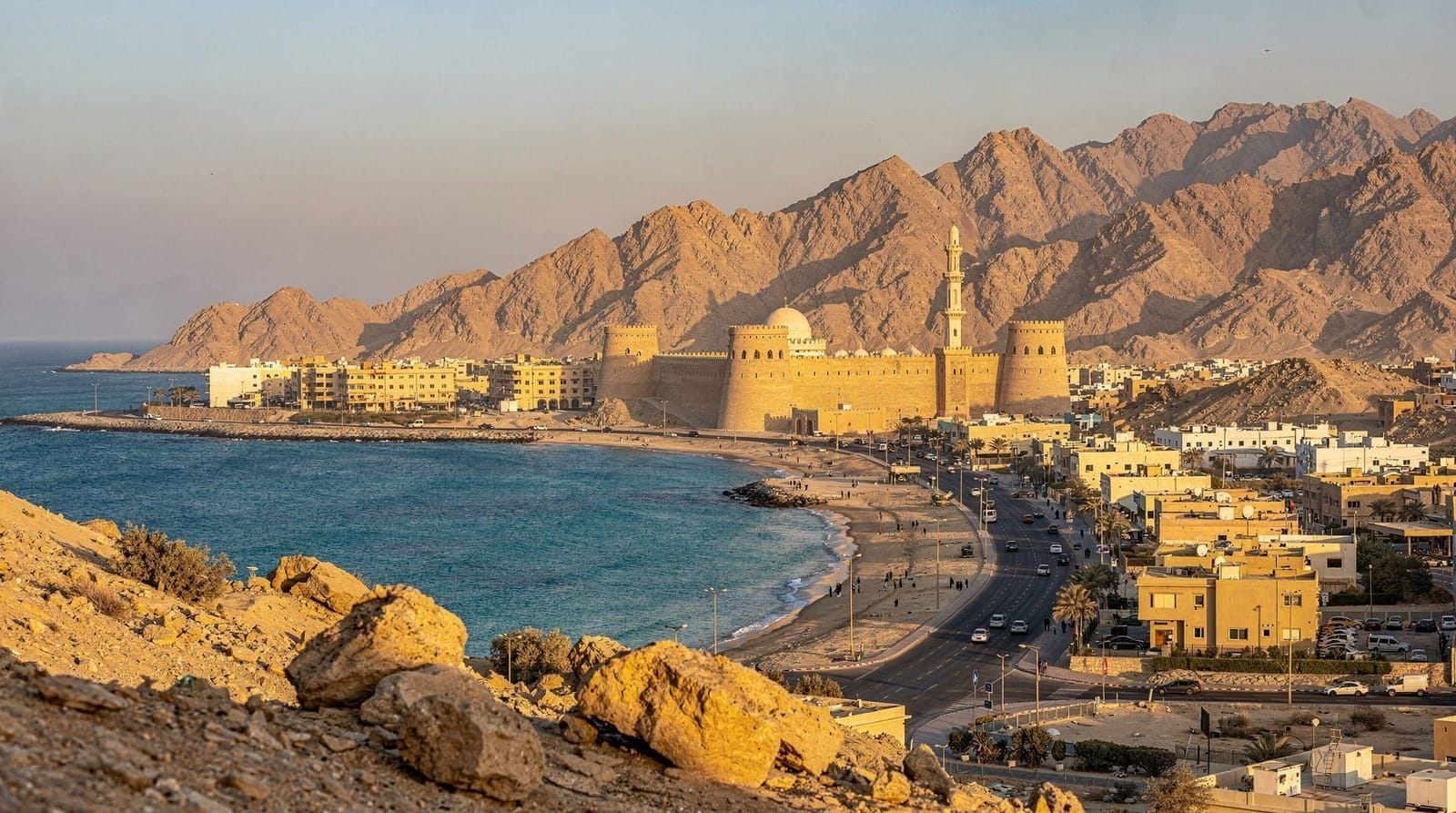 Fujairah — the UAE's east coast, on the Gulf of Oman, Dubai, UAE