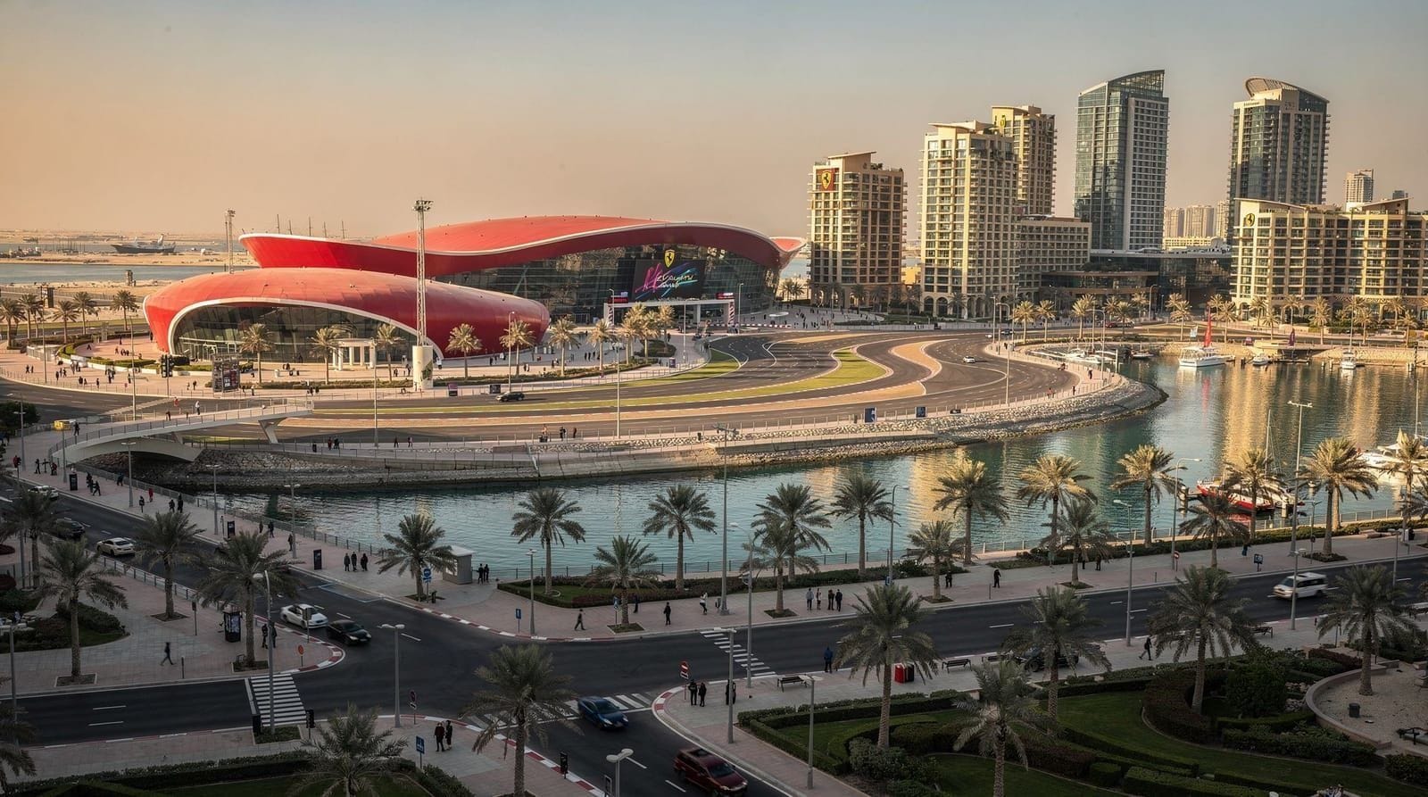 Yas Island — Abu Dhabi's theme park hub, Dubai, UAE
