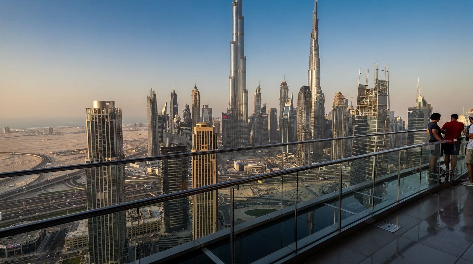 At the Top vs At the Top SKY: which Burj Khalifa deck to book — Burj Khalifa's At the Top (124/125) vs At the Top SKY (148): what the price diff