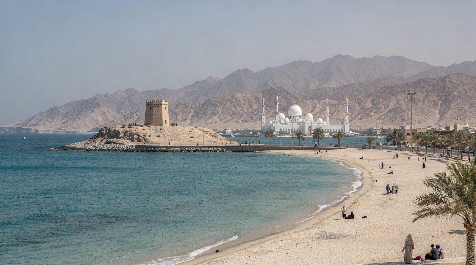 Dubai to Khor Fakkan: the quiet corniche and watchtower day trip — How to get from Dubai to Khor Fakkan, the drive time, the corniche and watchtowe
