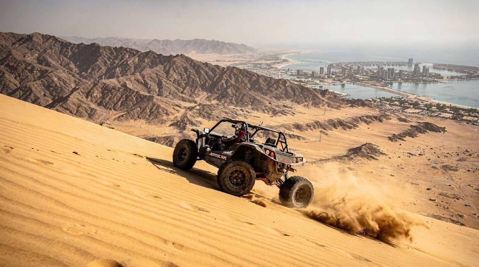 Self-drive dune buggy Dubai: the complete guide — What self-drive dune buggying in Dubai involves, license rules, real prices, sin