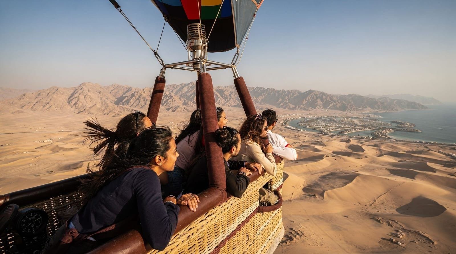 Hot air balloon Dubai: the sunrise desert flight guide — What a Dubai hot air balloon flight includes, why it's sunrise-only, real prices